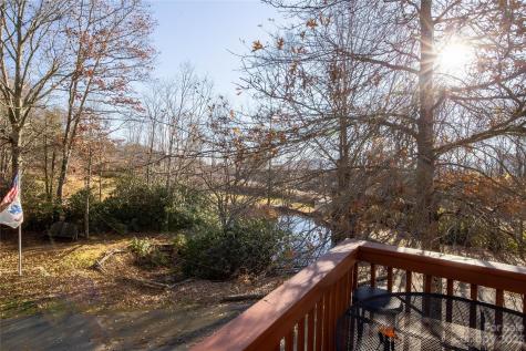 115 Pat V Eller Lane Newland NC 28657