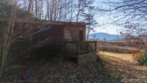 115 Pat V Eller Lane Newland NC 28657