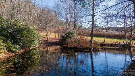 115 Pat V Eller Lane Newland NC 28657