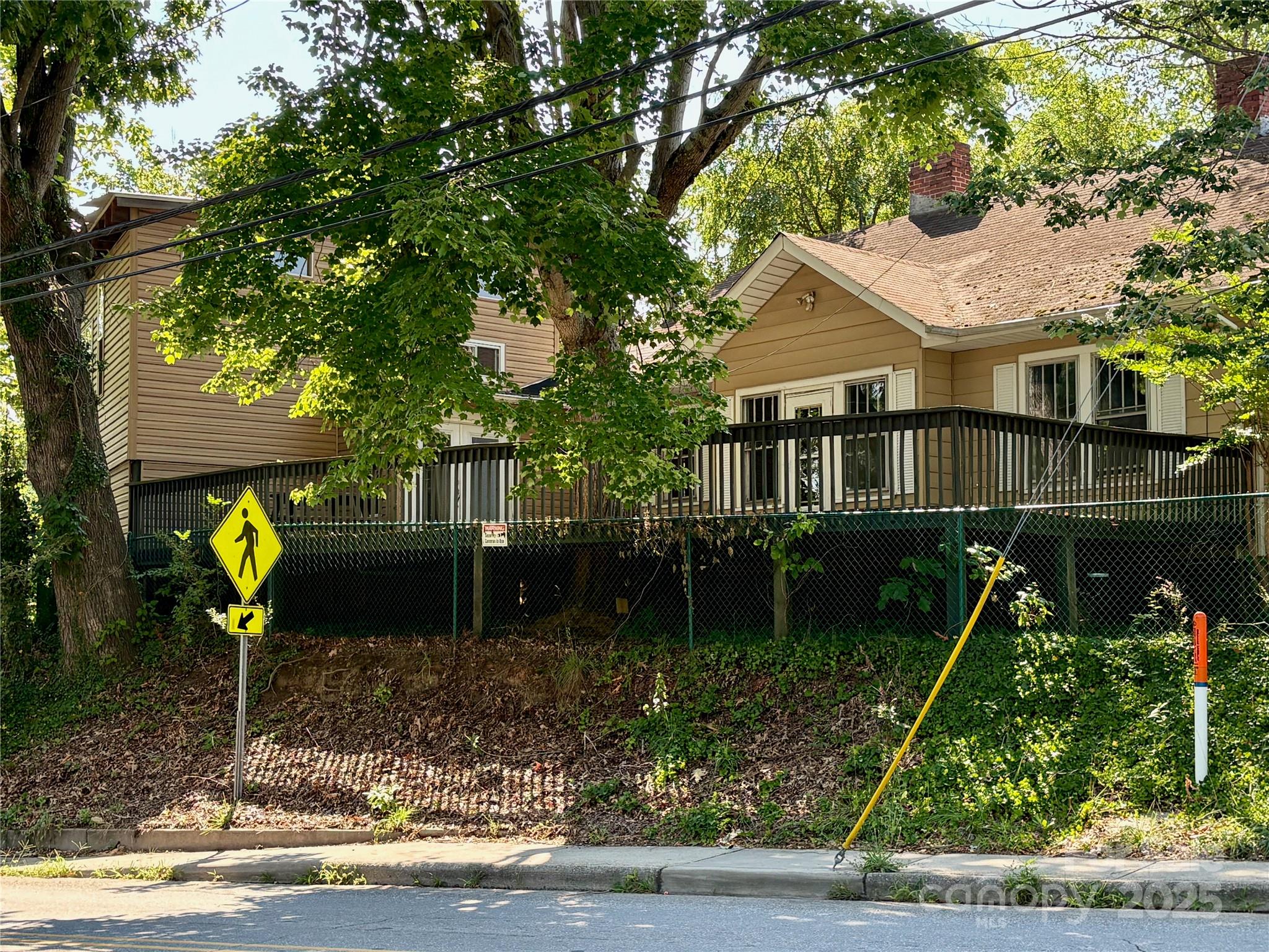 40 Brownwood Avenue Asheville NC 28806