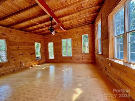 40 Brownwood Avenue Asheville NC 28806