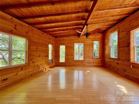 40 Brownwood Avenue Asheville NC 28806