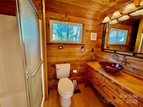 40 Brownwood Avenue Asheville NC 28806