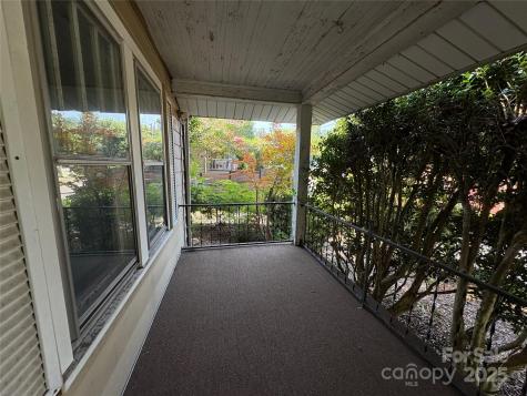 40 Brownwood Avenue Asheville NC 28806