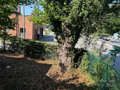 40 Brownwood Avenue Asheville NC 28806