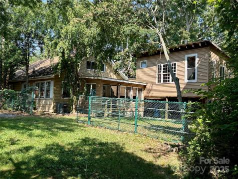 40 Brownwood Avenue Asheville NC 28806