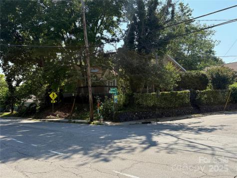 40 Brownwood Avenue Asheville NC 28806