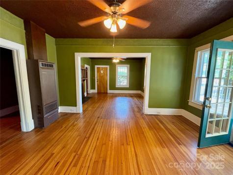 40 Brownwood Avenue Asheville NC 28806