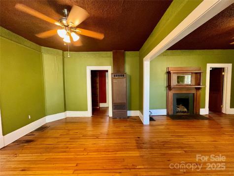40 Brownwood Avenue Asheville NC 28806