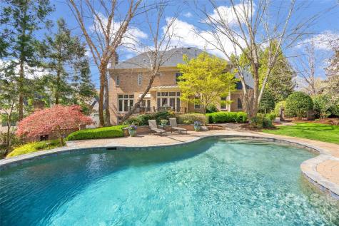 2095 Kings Manor Drive Weddington NC 28104