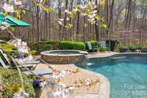 2095 Kings Manor Drive Weddington NC 28104