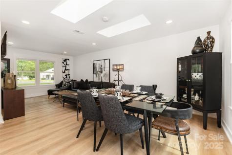 6824 Cortez Trail Charlotte NC 28227