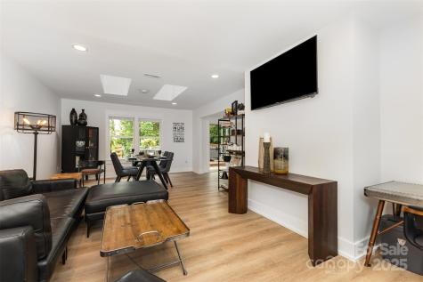 6824 Cortez Trail Charlotte NC 28227