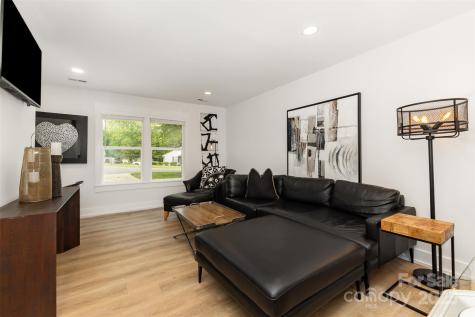 6824 Cortez Trail Charlotte NC 28227