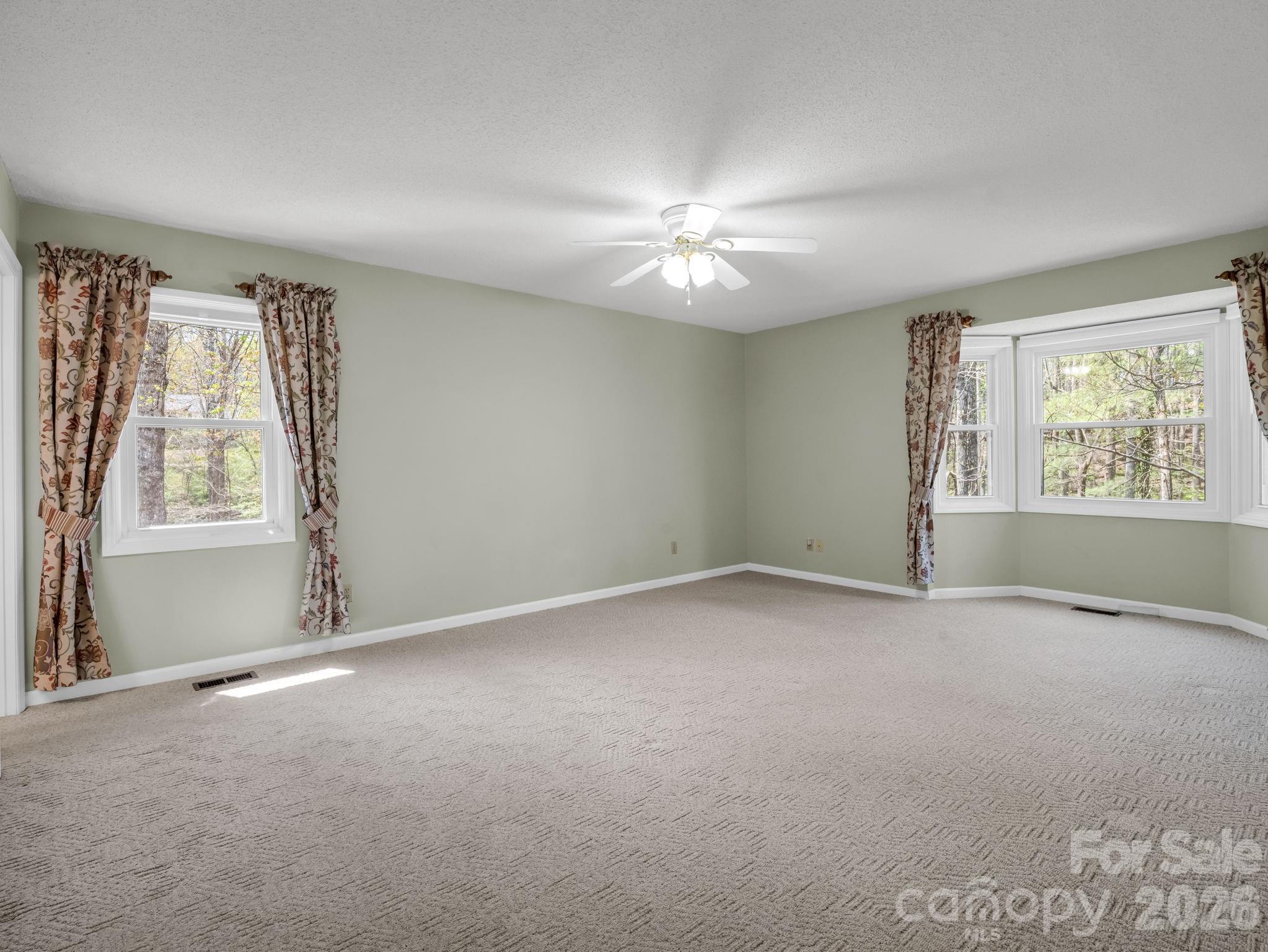 525 Maren Court Hendersonville NC 28739