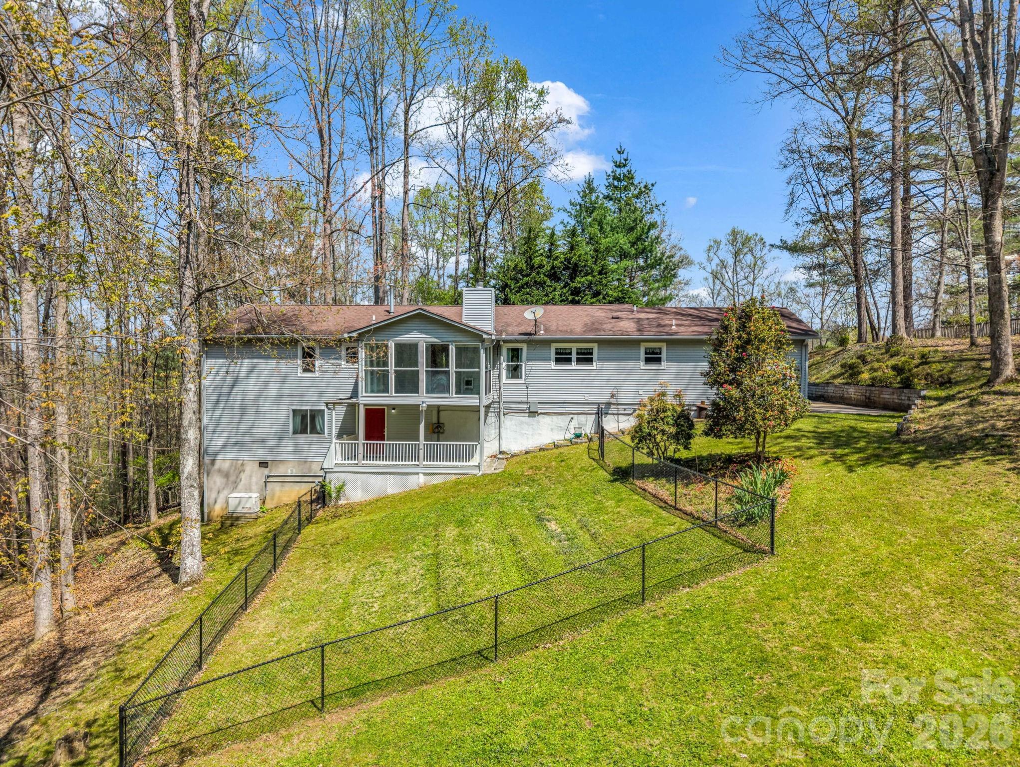 525 Maren Court Hendersonville NC 28739
