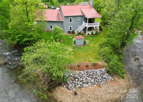 85 Laurel Cove Road Candler NC 28715