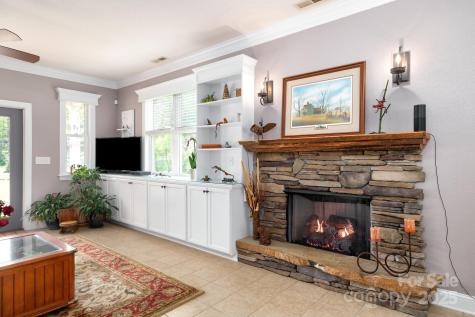 85 Laurel Cove Road Candler NC 28715