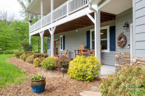 85 Laurel Cove Road Candler NC 28715