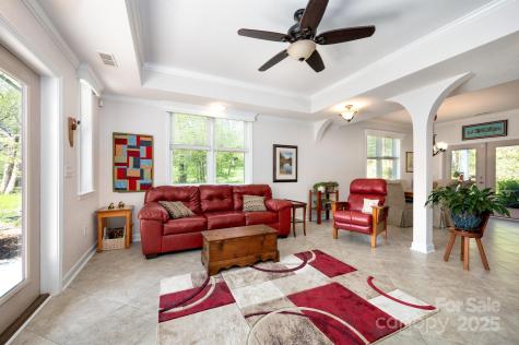 85 Laurel Cove Road Candler NC 28715