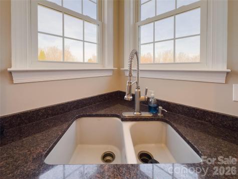 140 Hunters Hill Drive Statesville NC 28677