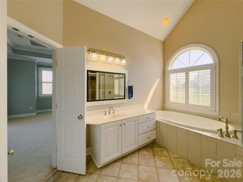 140 Hunters Hill Drive Statesville NC 28677