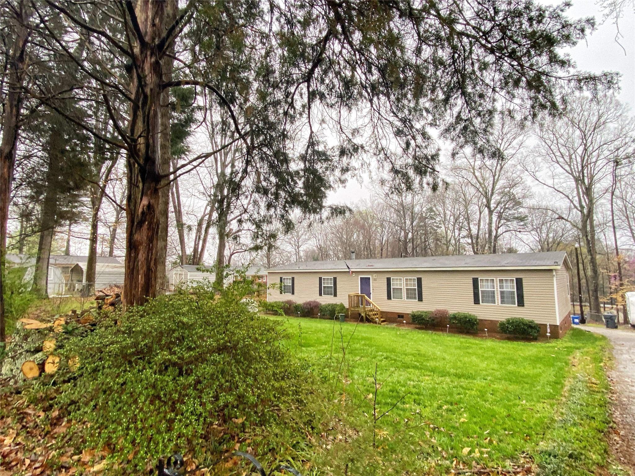 1311 Lane Road Mount Holly NC 28120