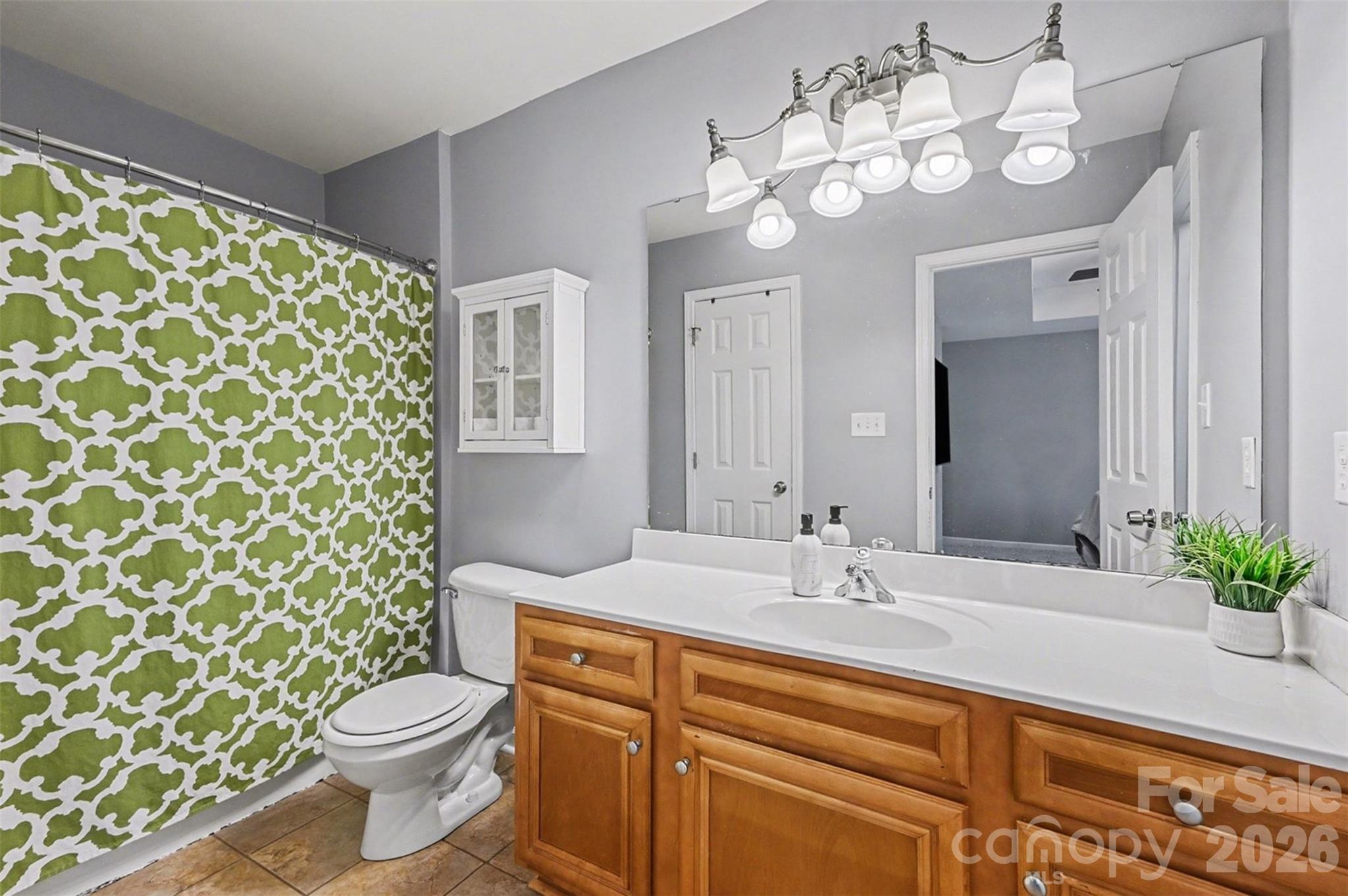 255 19th Avenue SE Hickory NC 28602