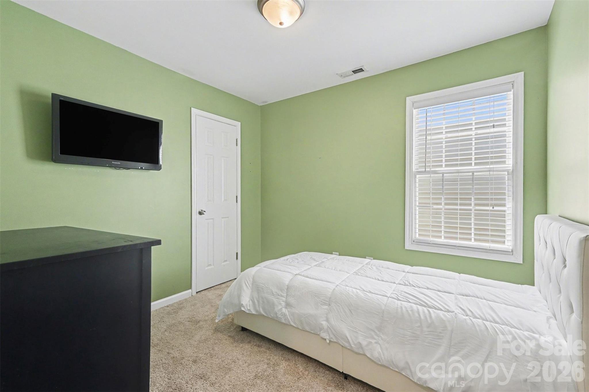 255 19th Avenue SE Hickory NC 28602