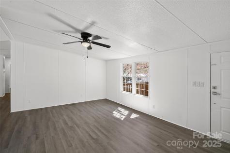 5 Concord Knoll Lane Asheville NC 28803