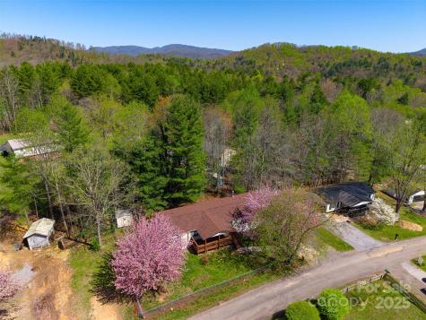 5 Concord Knoll Lane Asheville NC 28803