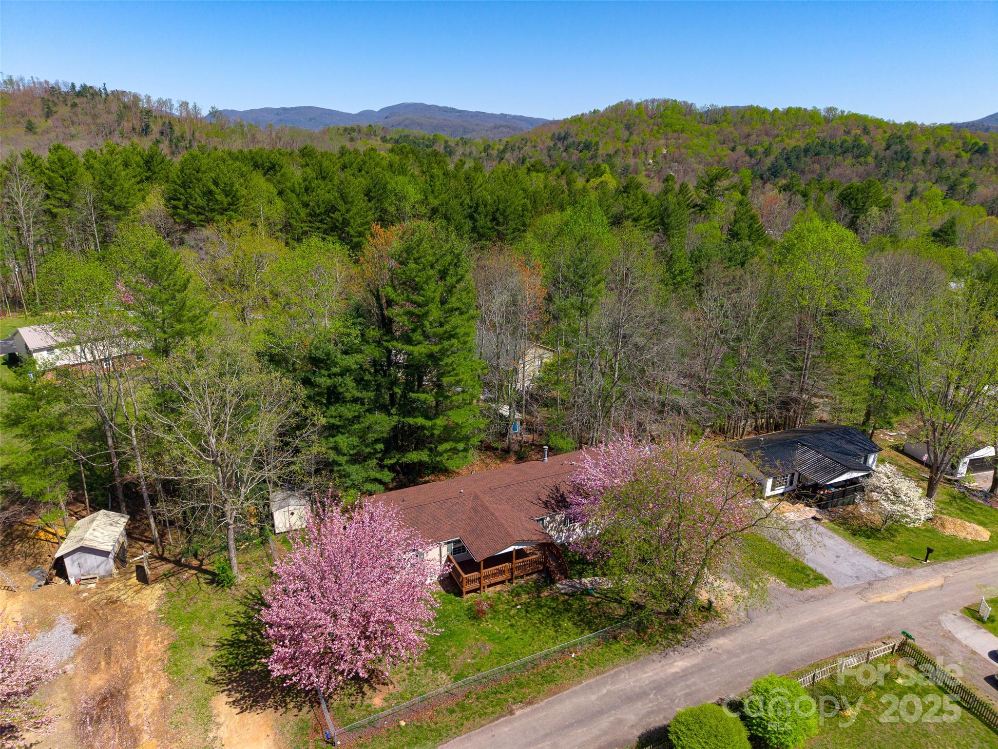 5 Concord Knoll Lane Asheville NC 28803