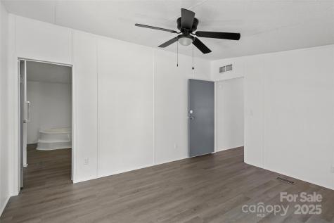 5 Concord Knoll Lane Asheville NC 28803