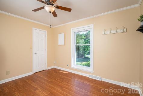 305 Heather Lane Mount Holly NC 28120