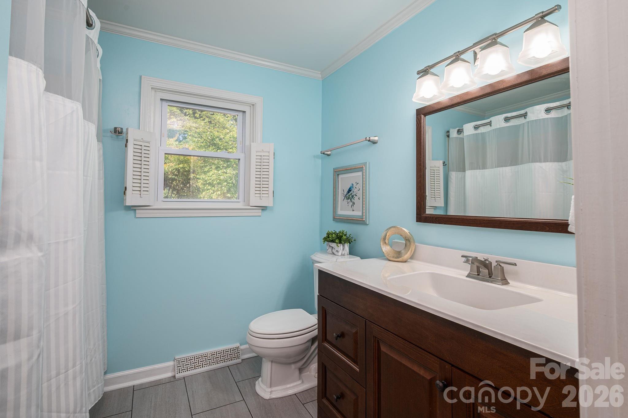 305 Heather Lane Mount Holly NC 28120