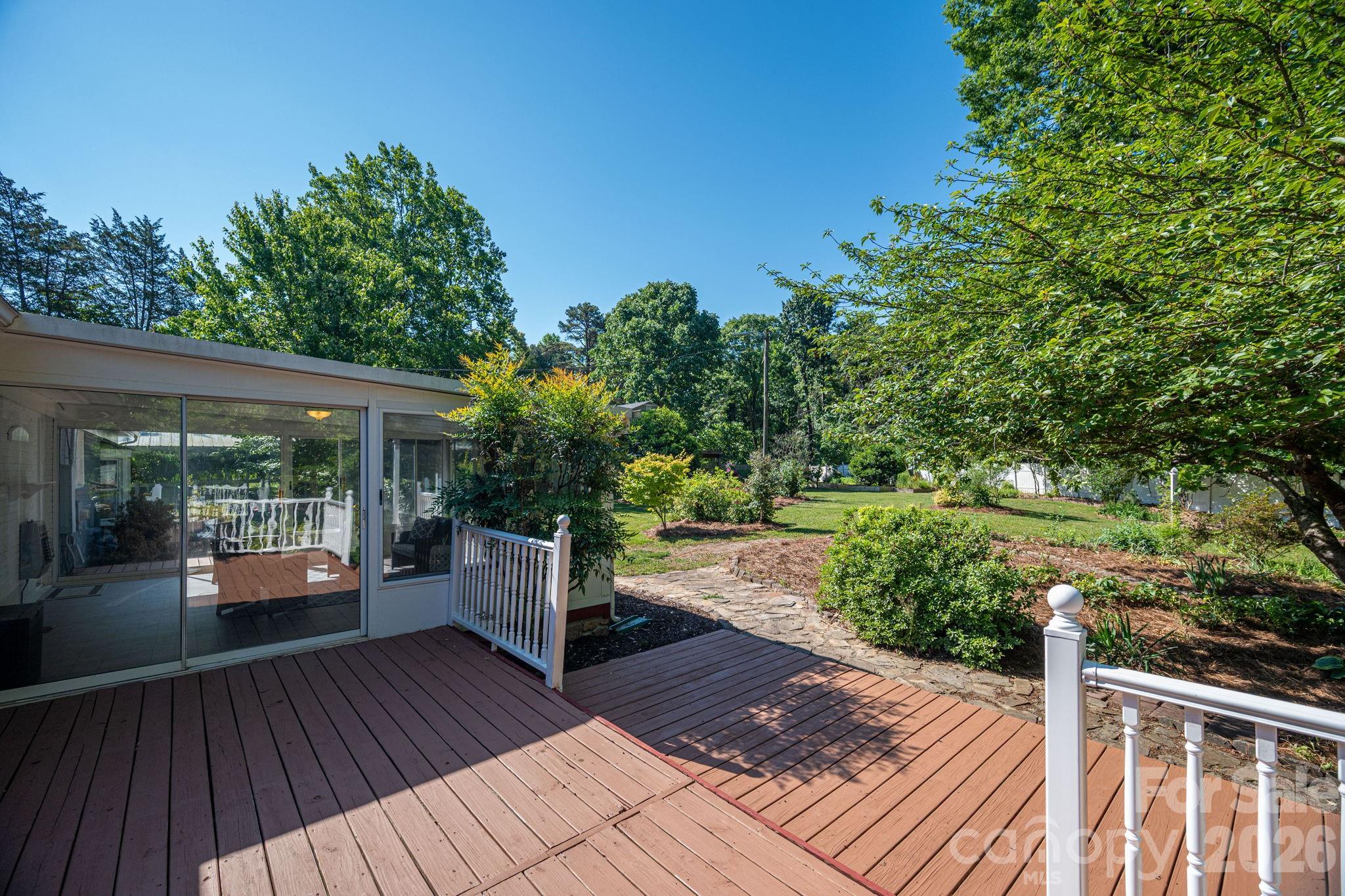 305 Heather Lane Mount Holly NC 28120