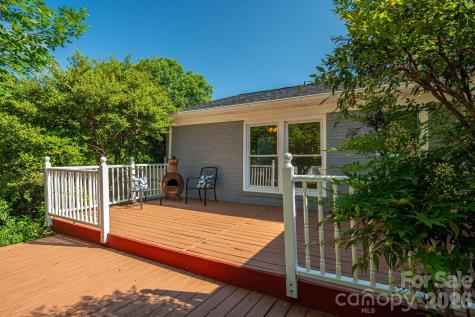 305 Heather Lane Mount Holly NC 28120