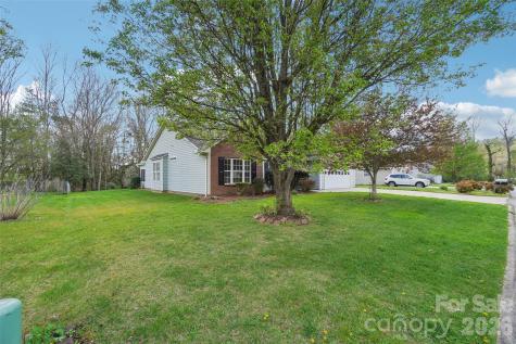 414 Glensprings Drive Fletcher NC 28732