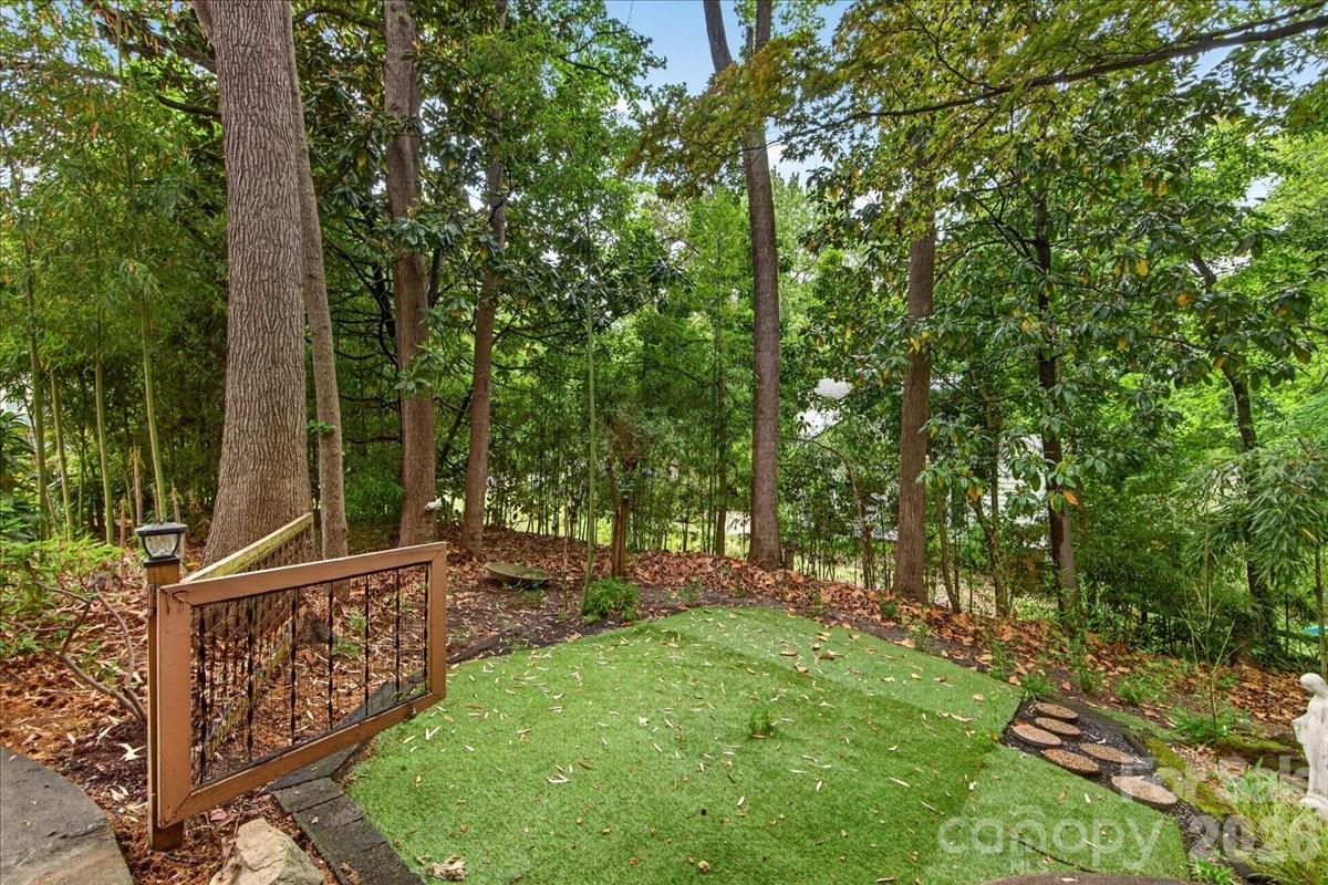 7300 Quail Hill Road Charlotte NC 28210