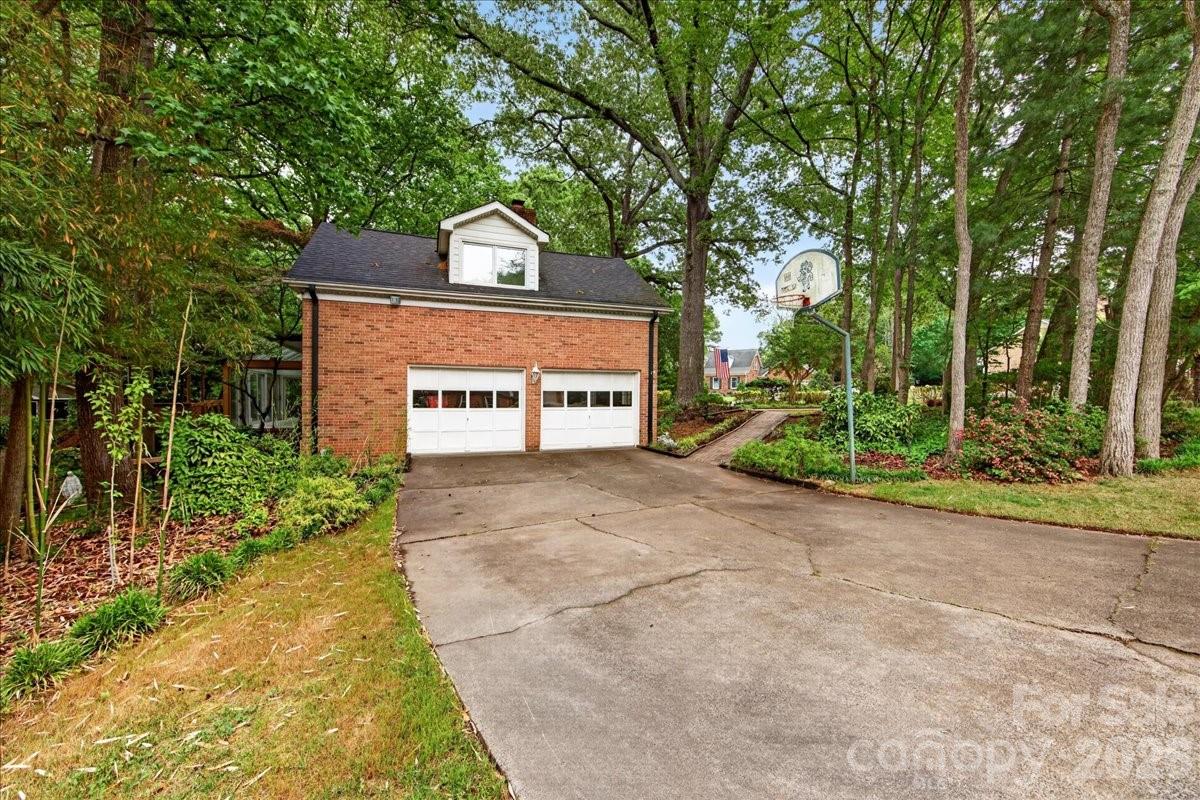 7300 Quail Hill Road Charlotte NC 28210