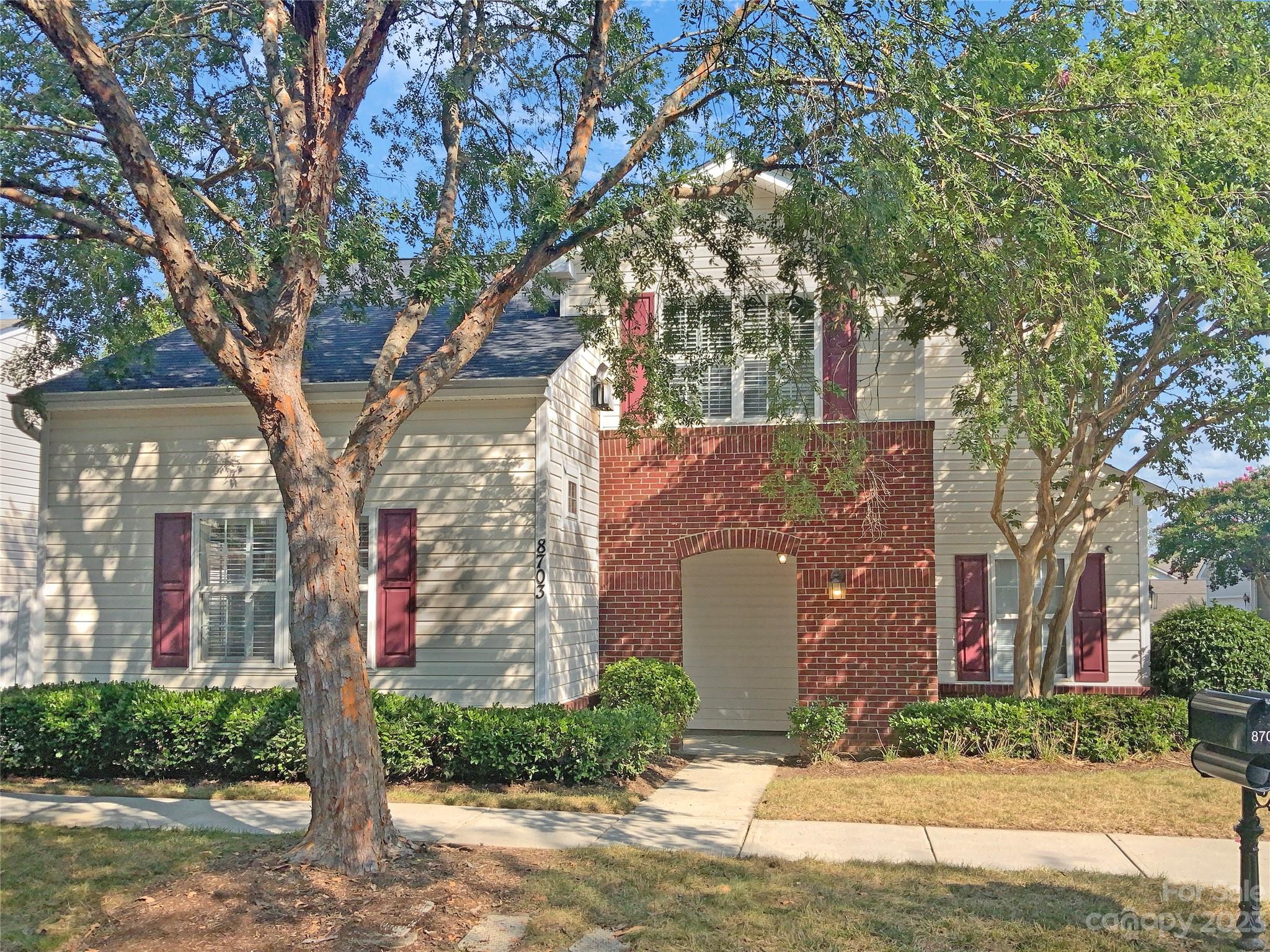 8703 Meadowmont View Drive Charlotte NC 28269