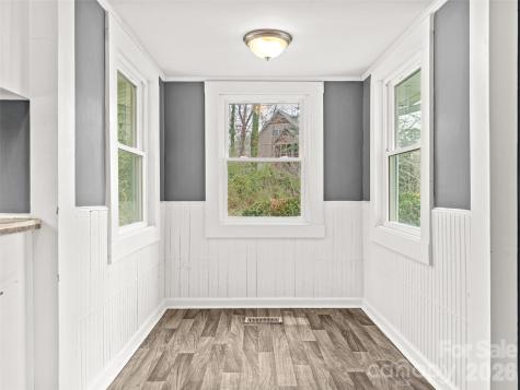 15 Woodbine Road Asheville NC 28804