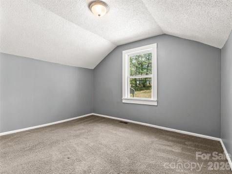 15 Woodbine Road Asheville NC 28804