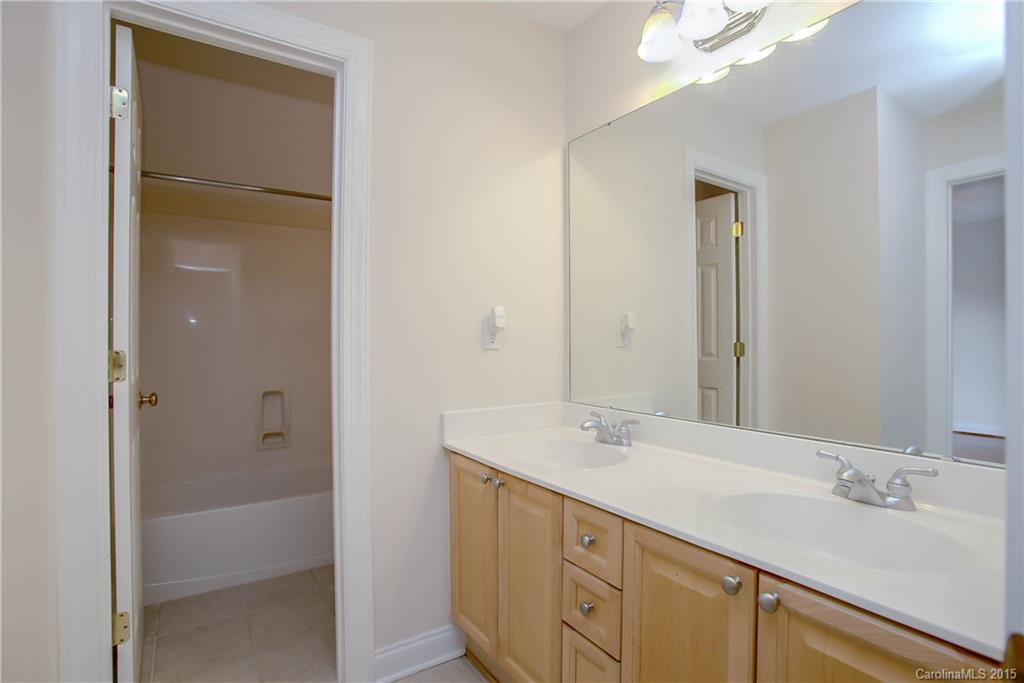 9011 Cambridge Green Drive Charlotte NC 28277