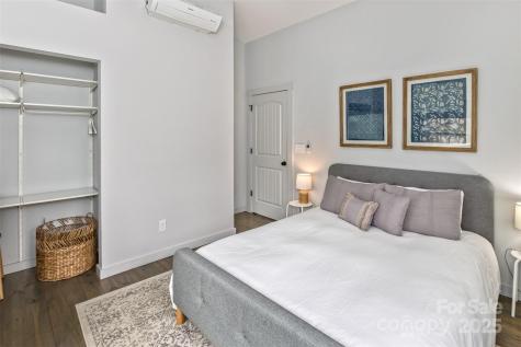 105 Annies Ridge Road Asheville NC 28804