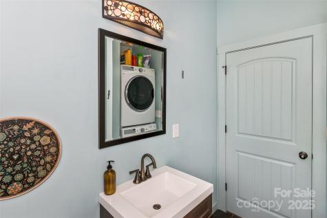 105 Annies Ridge Road Asheville NC 28804