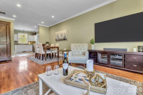 25 Union Chapel Road Weaverville NC 28787