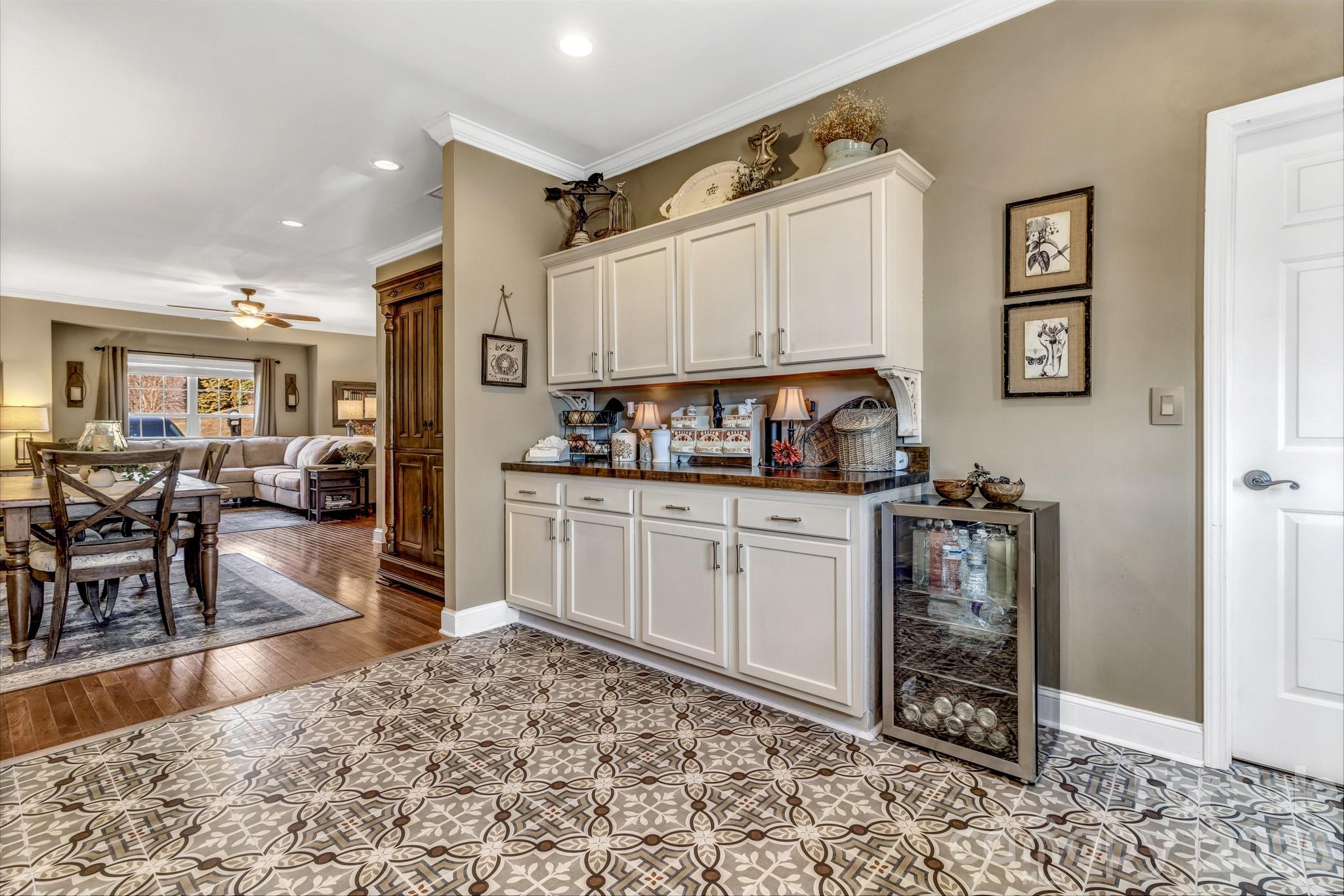 25 Union Chapel Road Weaverville NC 28787