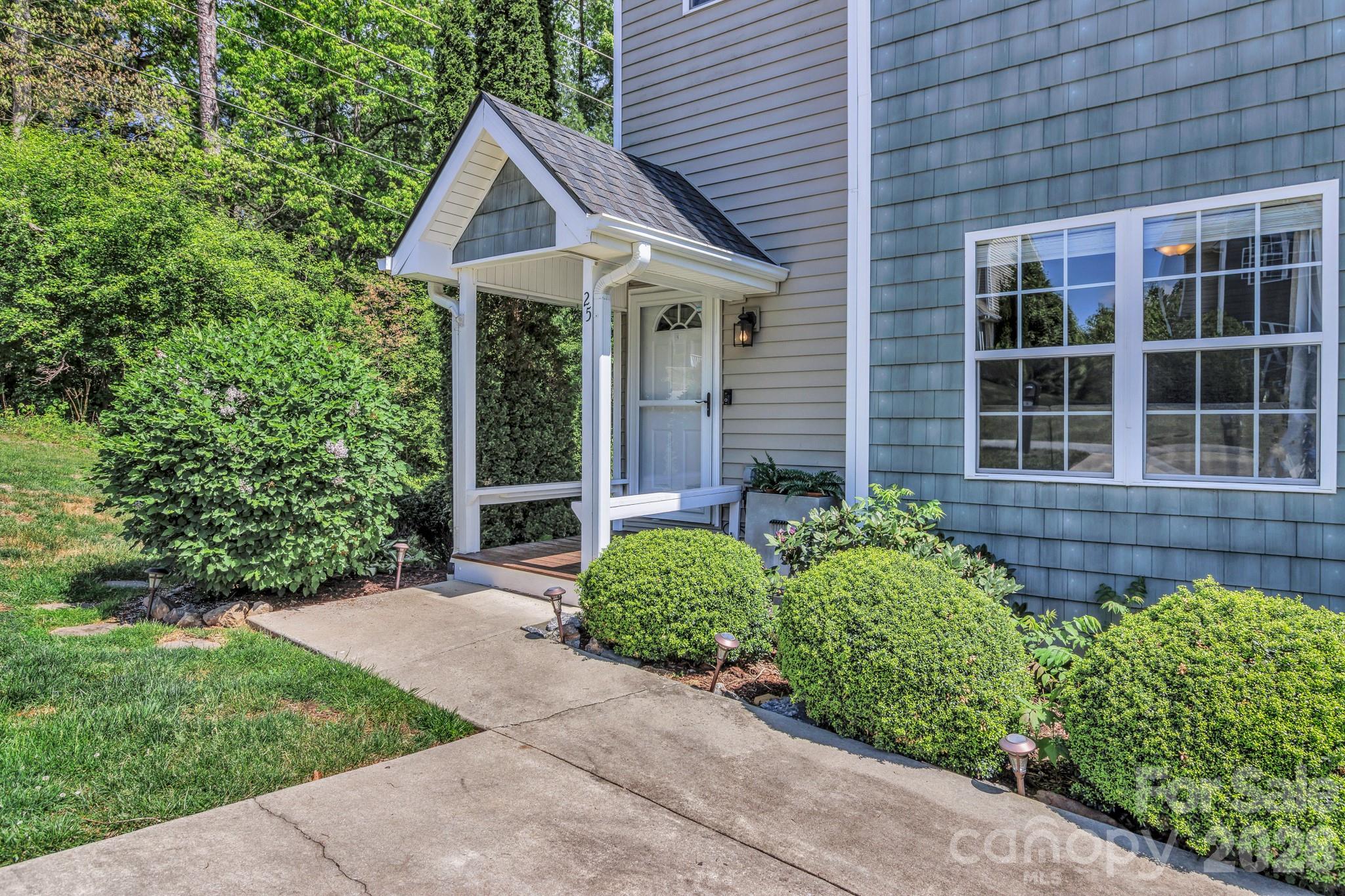 25 Union Chapel Road Weaverville NC 28787