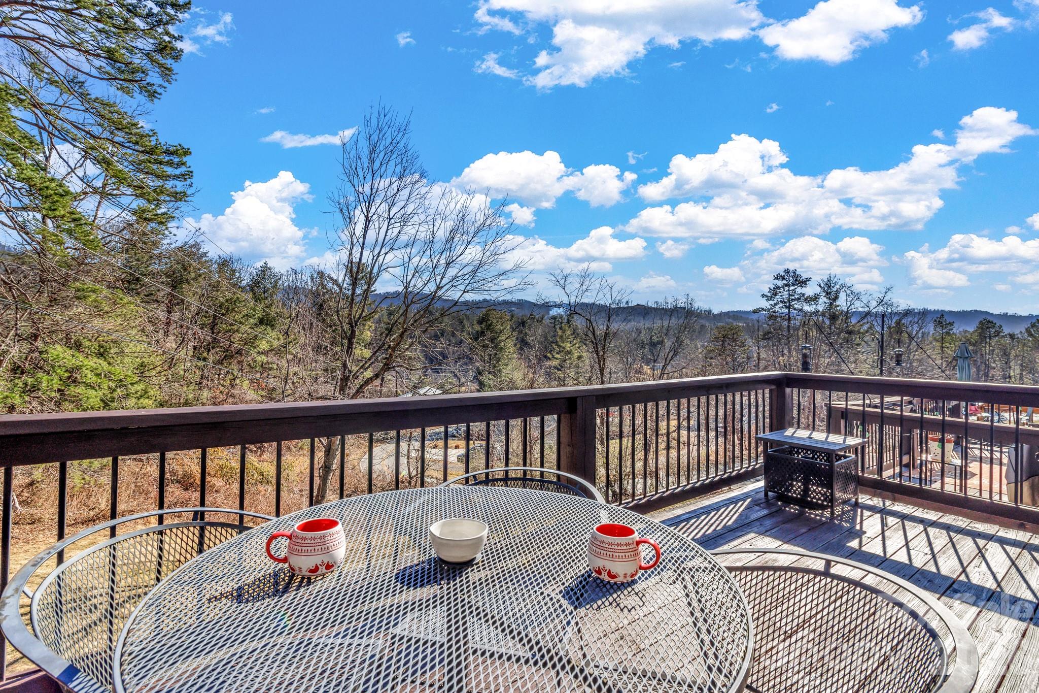 25 Union Chapel Road Weaverville NC 28787